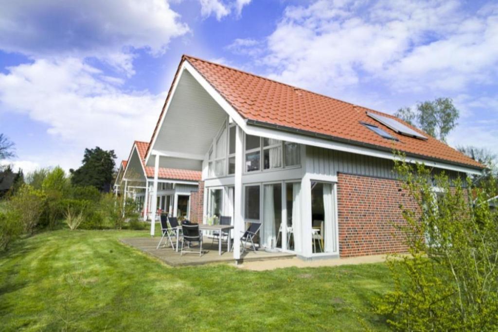 W7 - Sehr Schoenes Ferienhaus Mit Toller Lage Und Super Aussicht In Roebel An Der Mueritz Villa Exterior photo